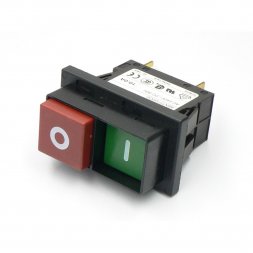 TA45-ABNTP100C0 (4430.2580) SCHURTER Kismegszakító TA45, 2P, nyomógomb, zöld háttérvil./piros, 10A 240VAC 60VDC, panel, faston 6,3mm